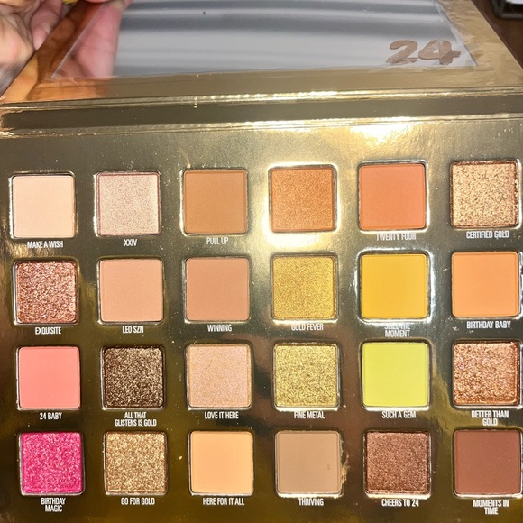 Kylie Cosmetics 24k gold palette - Picture 4 of 4